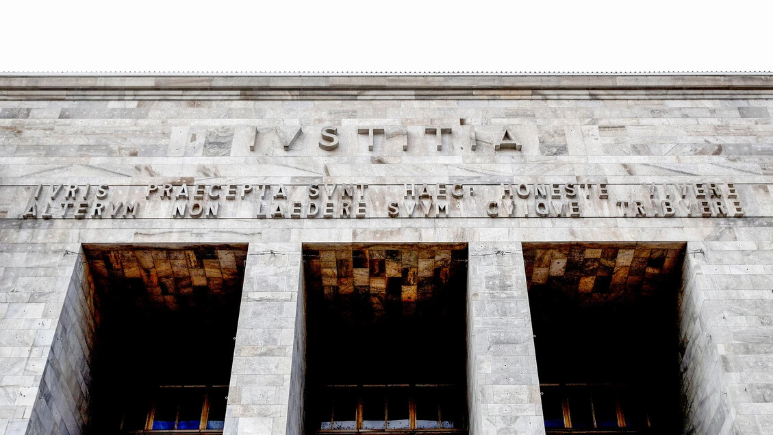 Procura a Sala, 'nessuna volontà di interferire con l'attività del Comune'