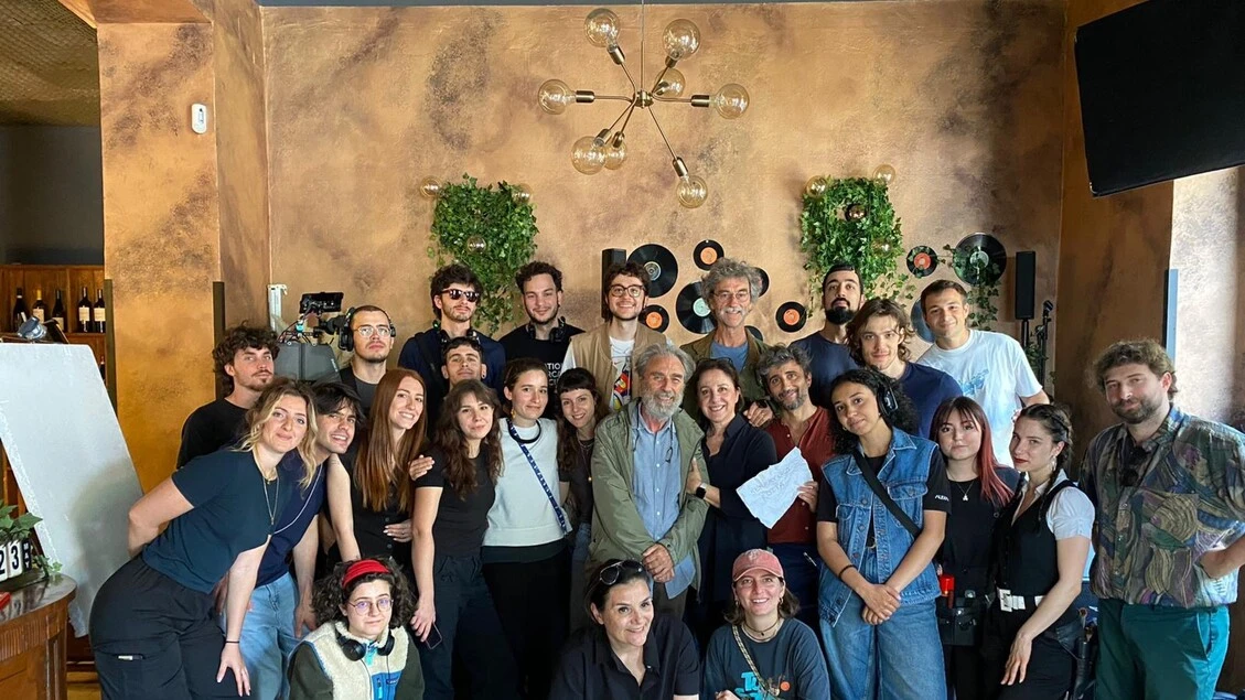 Oltre la collina, il corto sulla gentilezza di OffiCine Ied