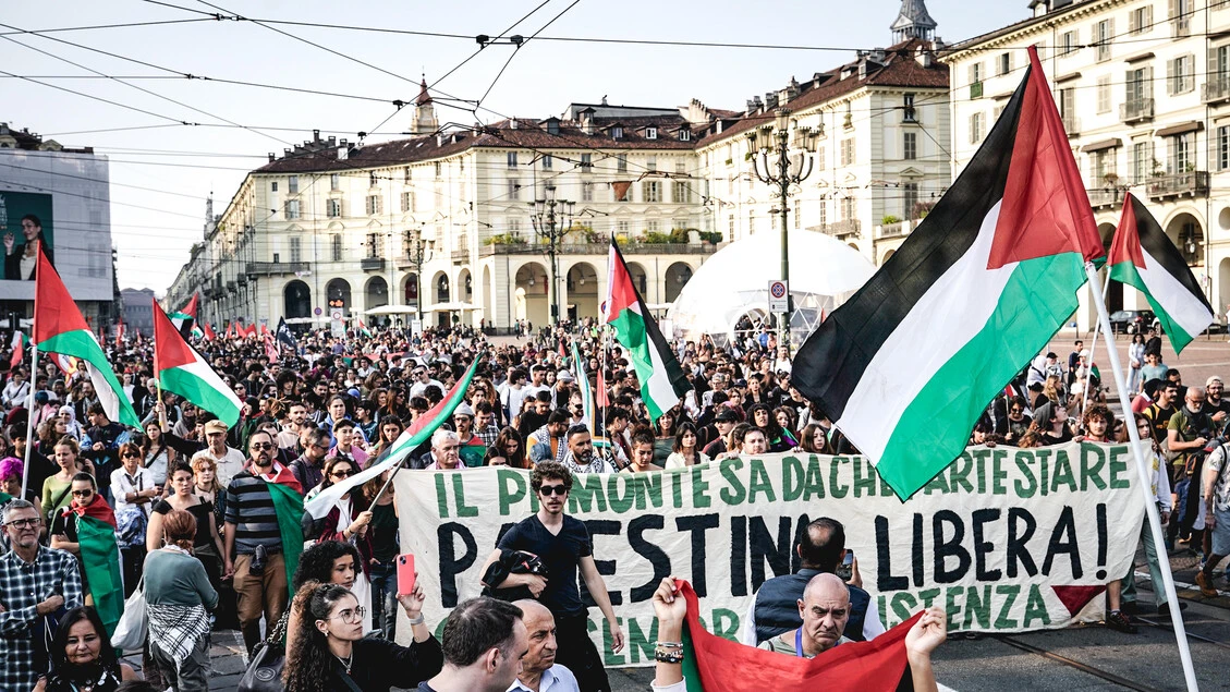 La questura ha ordinato lo scioglimento del presidio pro Pal a Roma