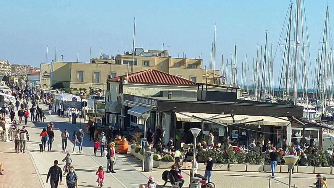 Ad Ostia un raduno auto d'epoca per evento benefico