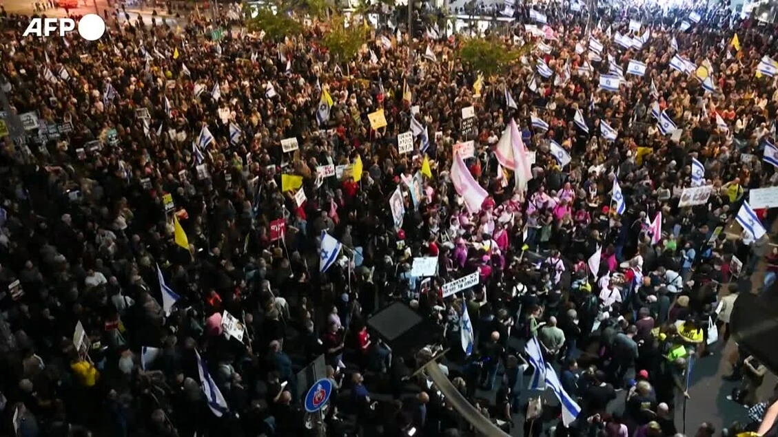Tel Aviv, nuova manifestazione per chiedere un accordo sugli ostaggi