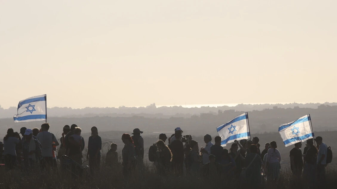 Presidio di coloni israeliani al confine con Gaza