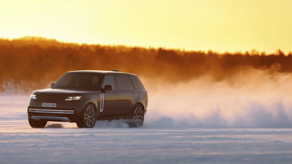 Test invernali superati per i prototipi Range Rover Electric