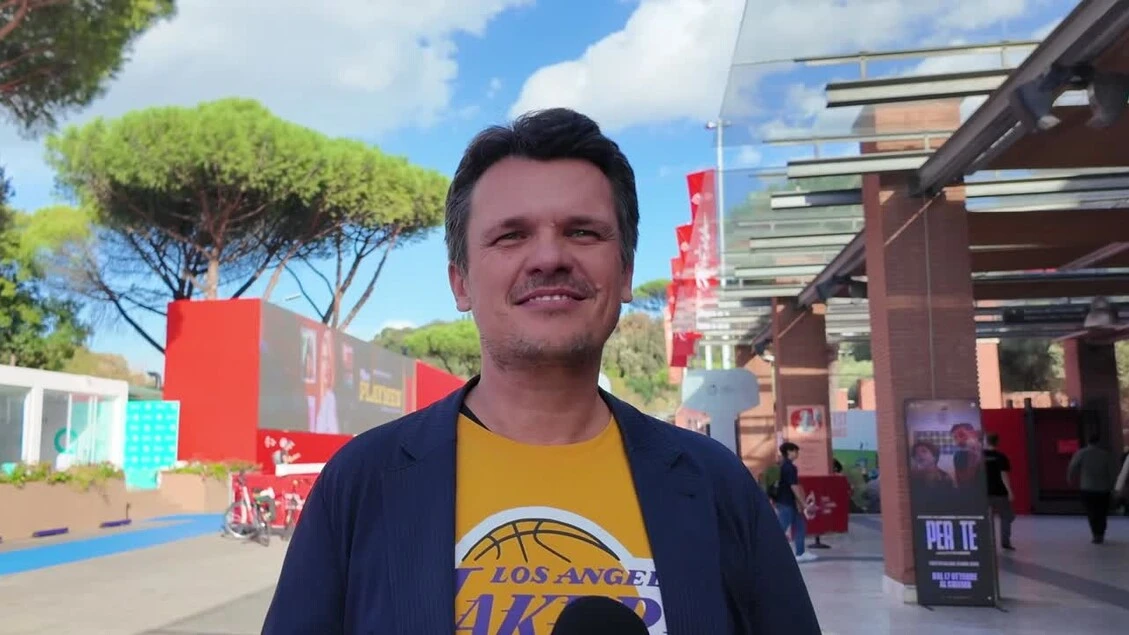 Il regista Zippel presenta 