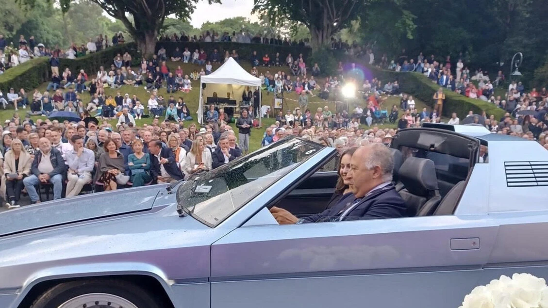 Dinard Elégance, all'evento francese trionfa Ferrari 308 Rainbow