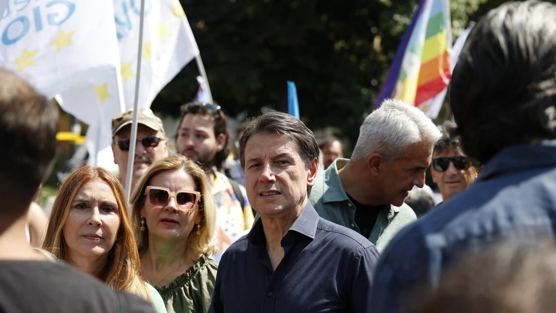Conte e fronte anti-riarmo, 'l'invasione di Mosca deve finire'