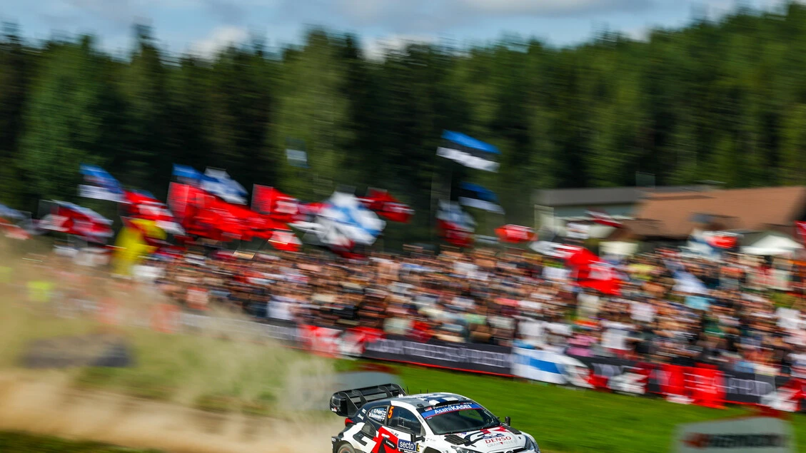 Toyota come Lancia, primi cinque posti in una gara di Wrc
