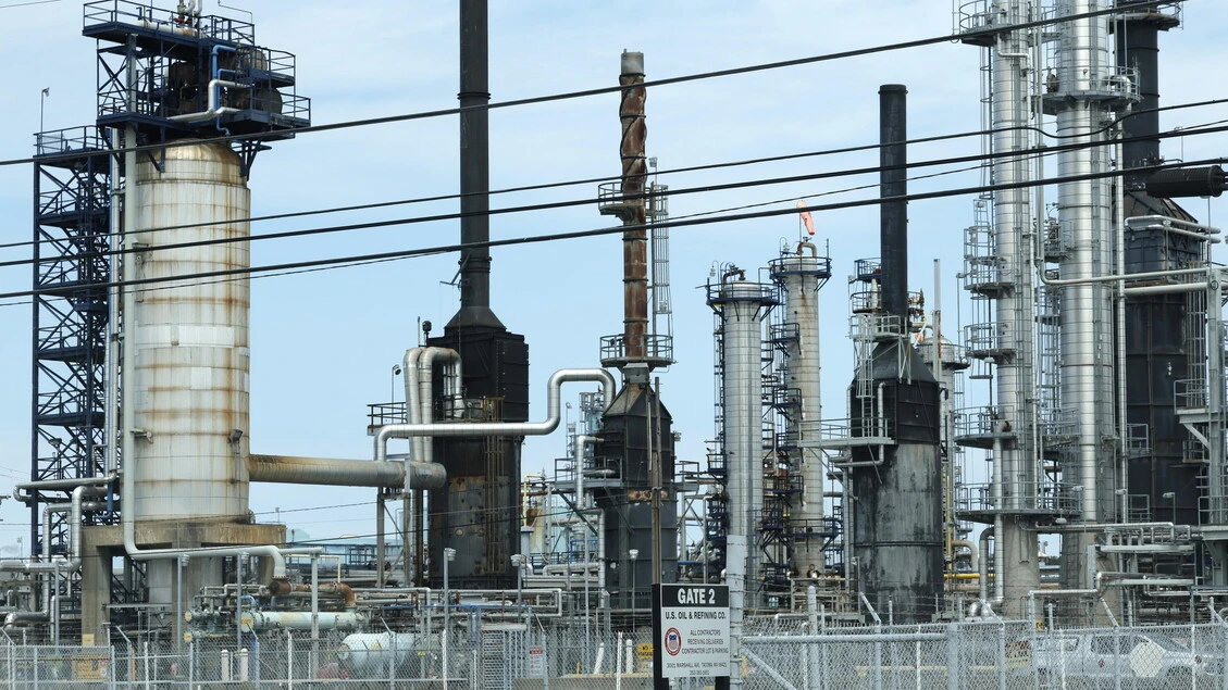 Petrolio annulla i guadagni, gas resta in rialzo