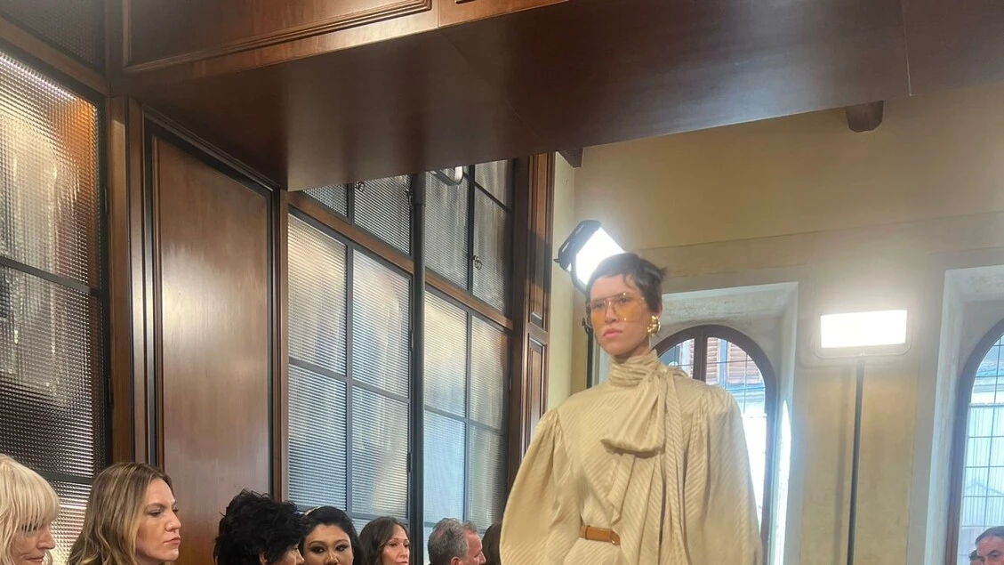 Gucci Cruise 2026 rilegge l'archivio, sfilata a Firenze