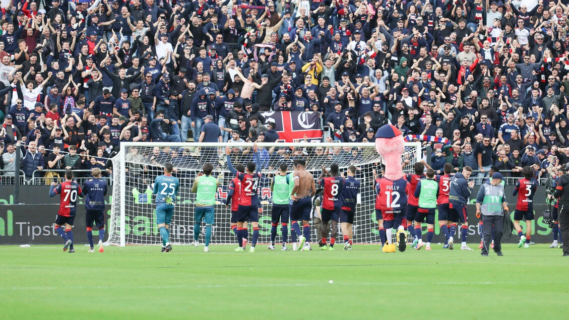 Borrelli nel mirino del Cagliari, domenica al via ritiro