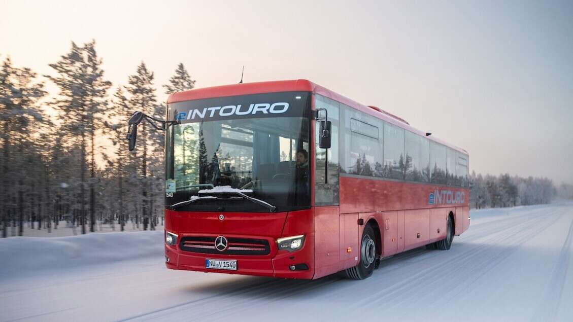 Superati test in Finlandia per bus elettrico Mercedes-Benz