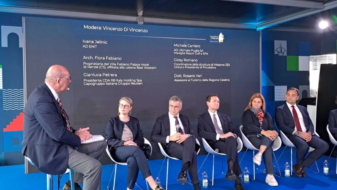 Turismo vola,previsioni 2025 in linea con record anno scorso