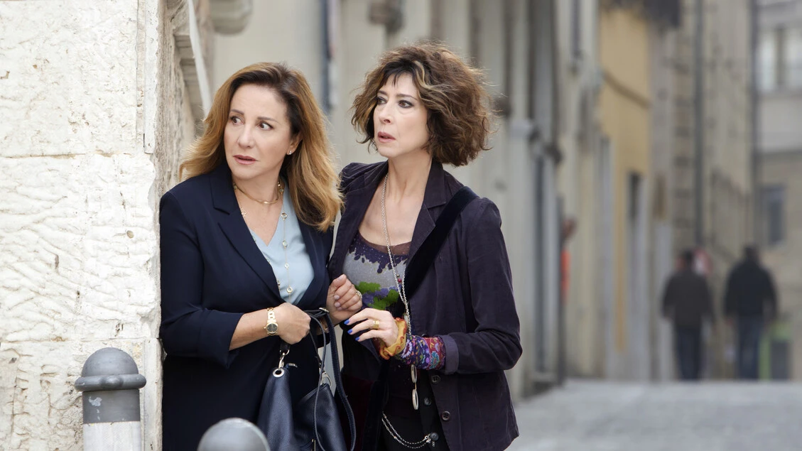 Pivetti e Signoris, amiche fra dramedy e misteri in Balene
