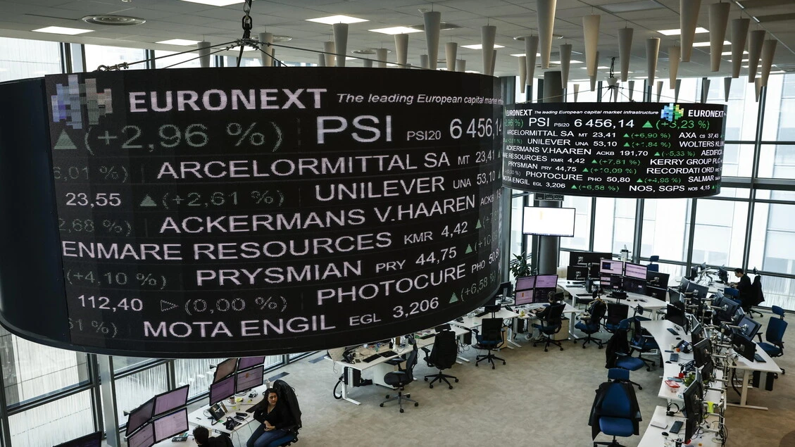 Borsa: L'Europa rallenta dopo nuovo attacco di Trump, Milano +1%