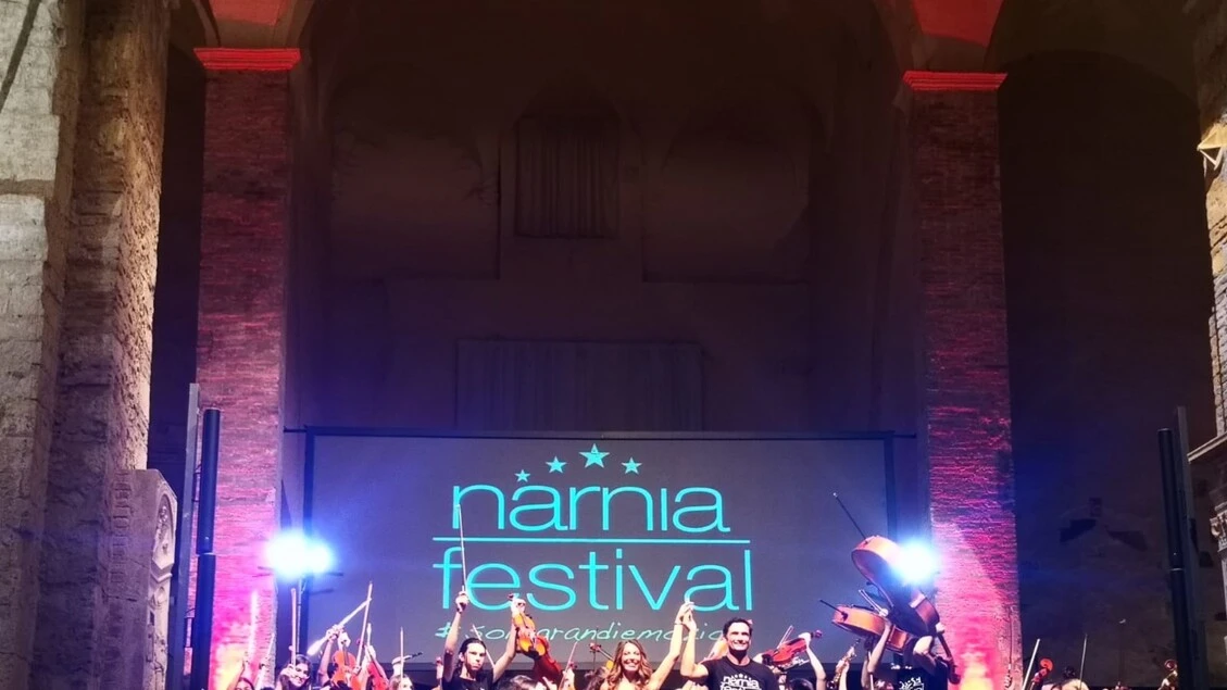Con un messaggio di pace si apre il 14/o Narnia Festival
