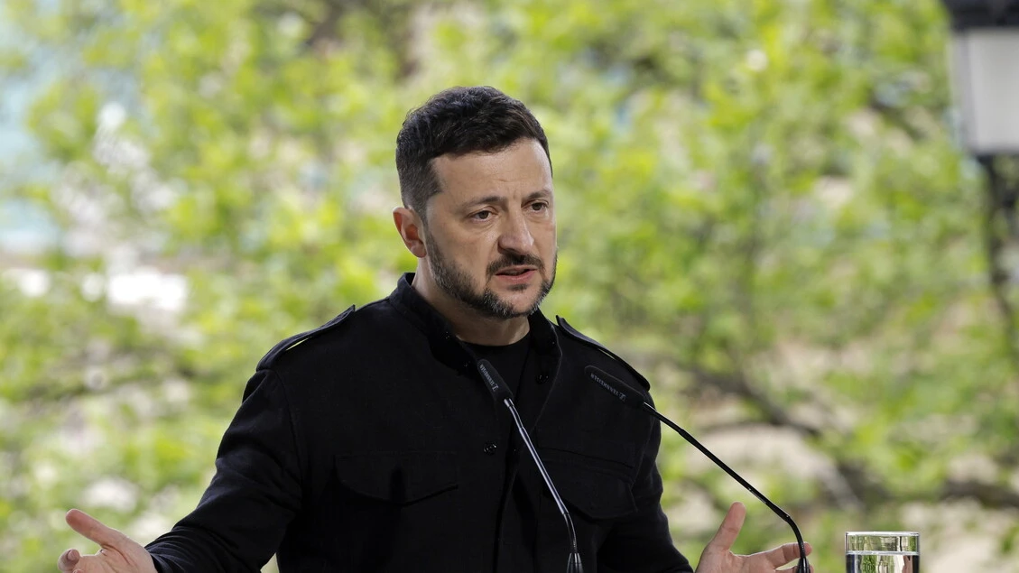 Zelensky, 'grato al Papa per sua disponibilità a mediare'