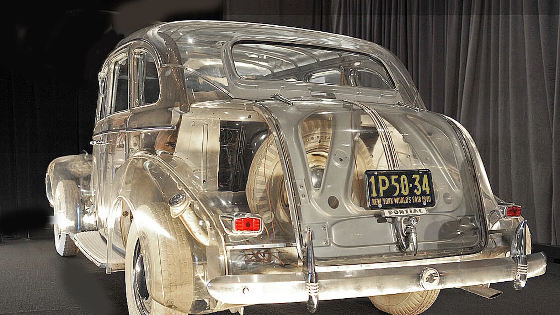 Pontiac Deluxe Six in Plexiglass, la Ghost Car sopravvissuta