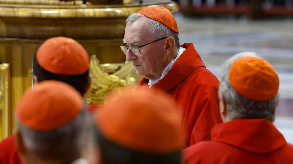 Parolin e Tagle ancora in testa per i bookmaker, balzo per Grech