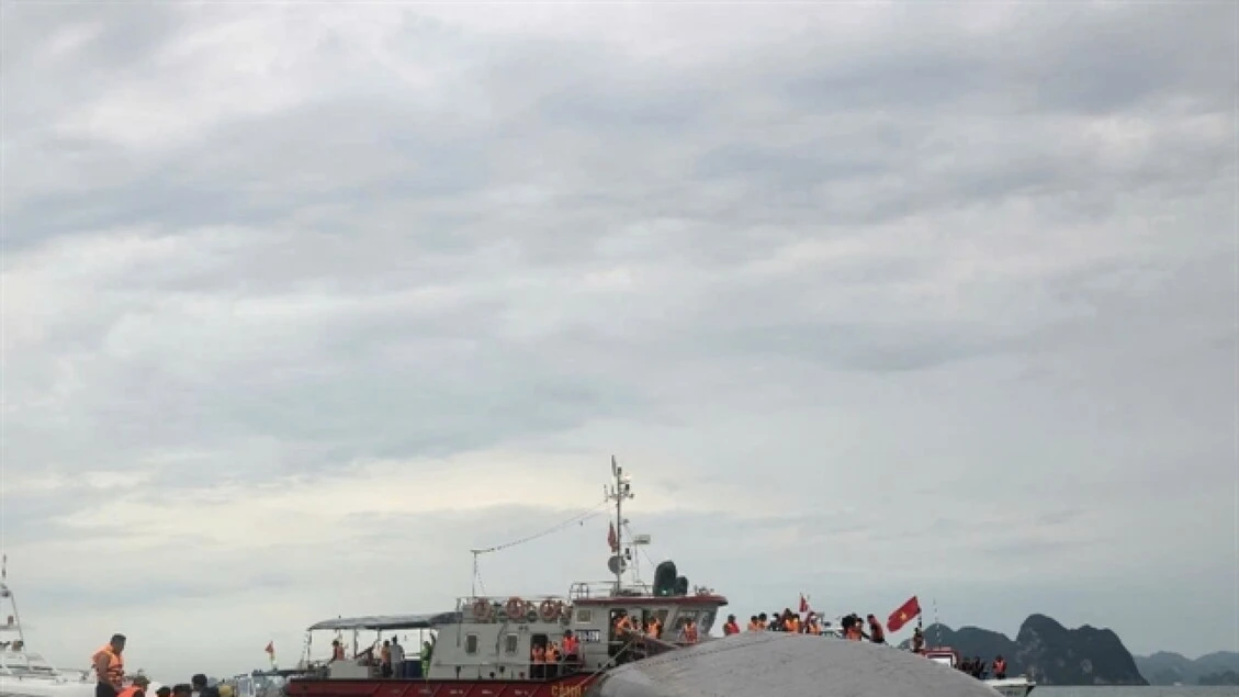 Naufraga un battello turistico in Vietnam, almeno 5 morti