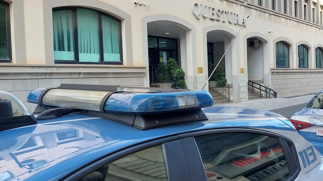 Operazione antidroga polizia, irreperibile arrestato in Spagna