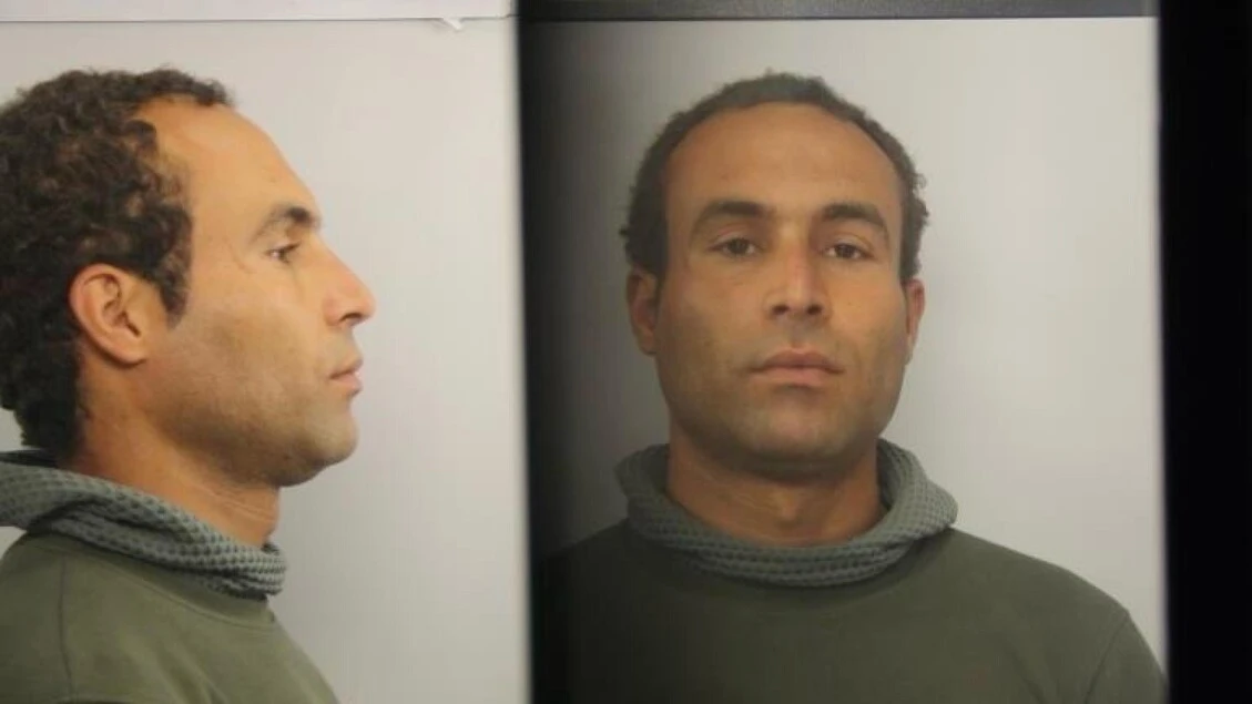 Fuggito in aeroporto a Bologna, diffusi nome e foto