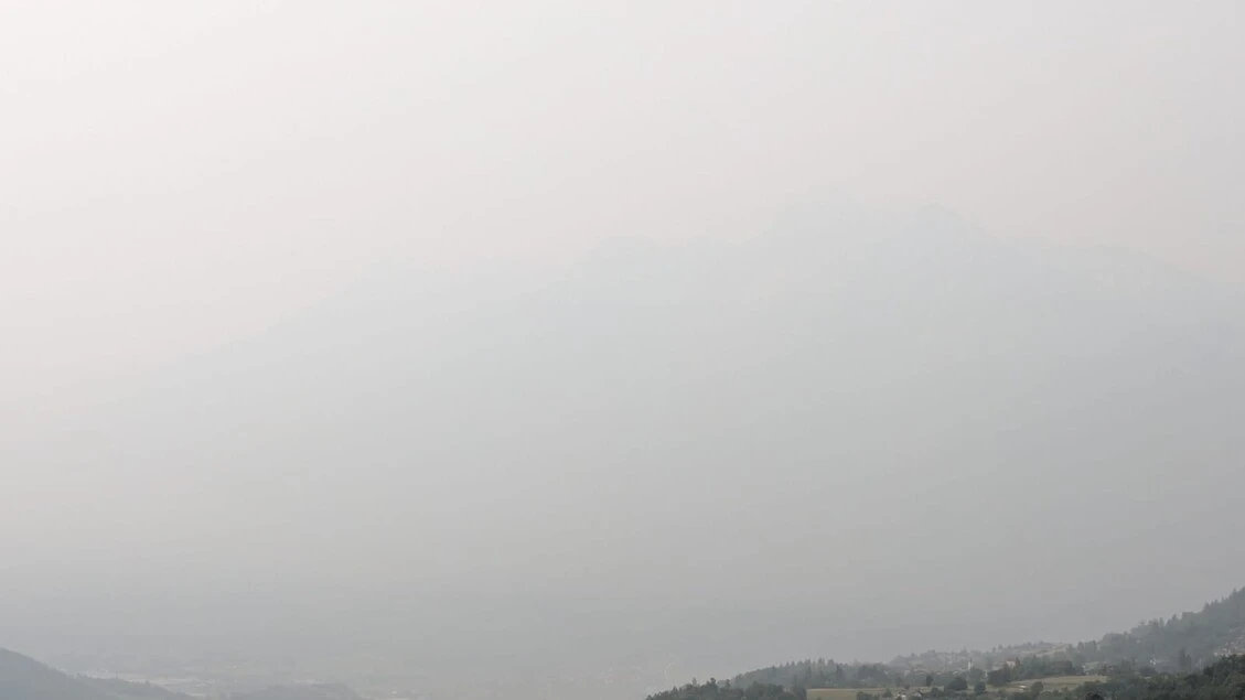 Foschia sulla Valle d'Aosta, sono polveri dei roghi in Canada