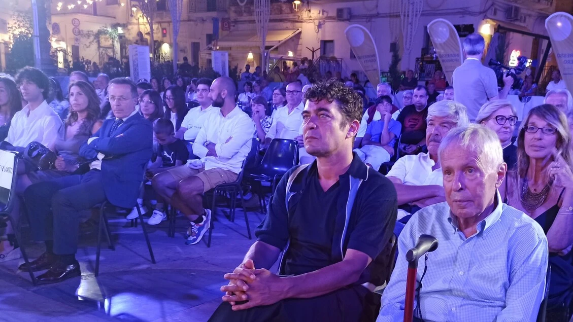 Anteprima 'La Piazza', premio a Cesare Fiorio e Angelo Perrino
