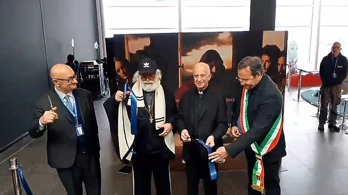 A Fiumicino un'opera visiva su 
