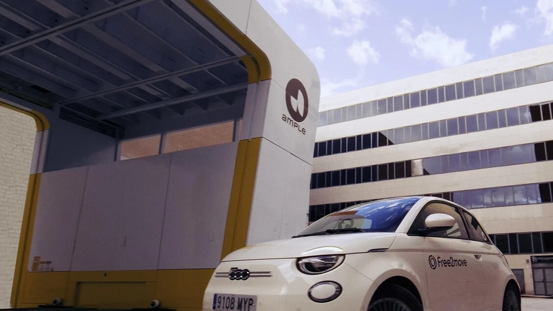 Fiat e Ample presentano le batterie modulari intercambiabili