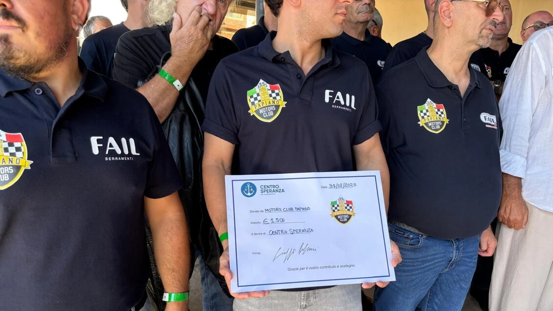 Motors club Papiano dona fondi al Centro Speranza