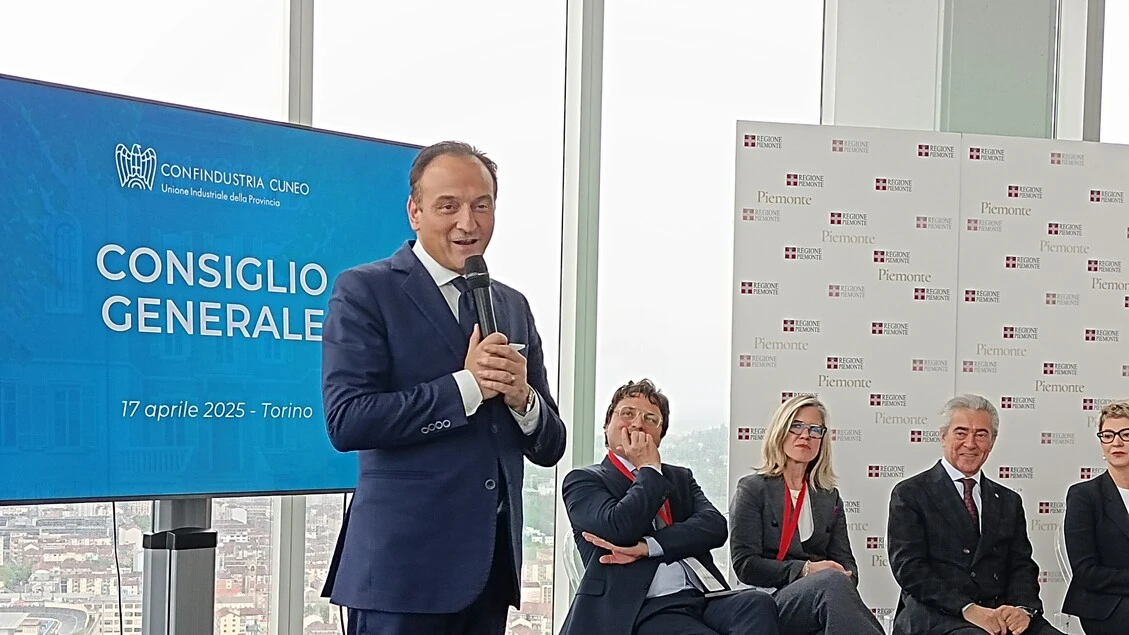 Cirio, 'mai stato fascista, ho fatto il liceo di Fenoglio'
