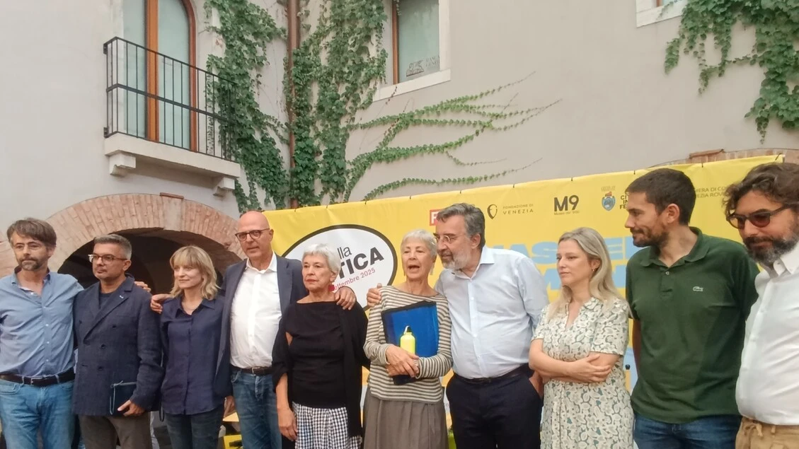 Venezia si stringe intorno a Trentini, 'liberatelo'