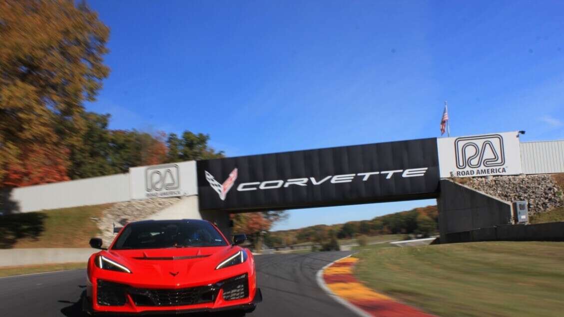 Corvette ZR1, 5 record su tracciati USA con 4 piloti diversi