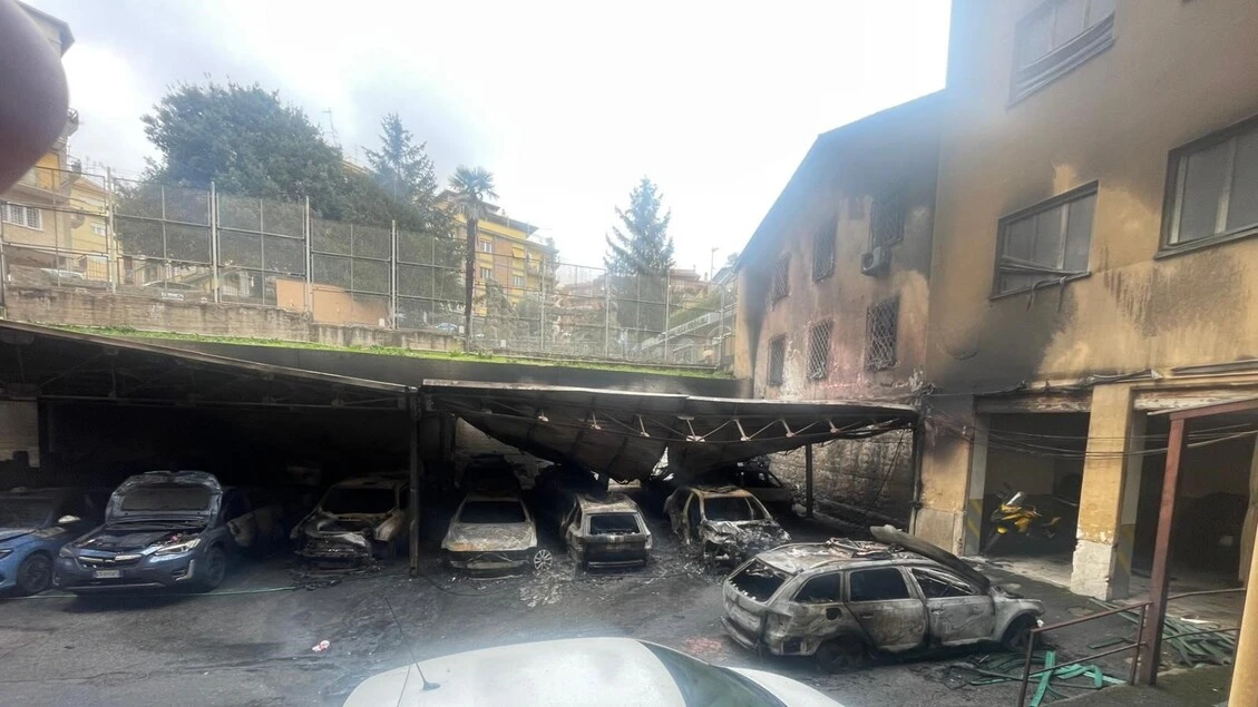 Attentati a commissariato e caserma CC per vendetta, un arresto