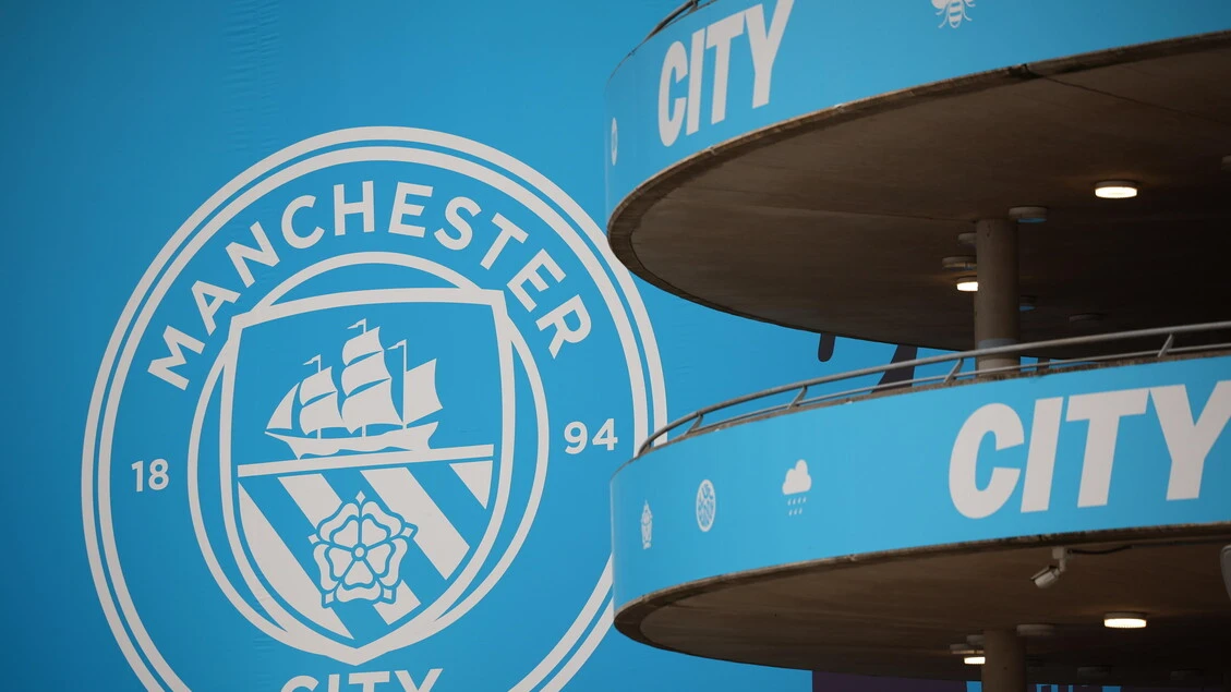 Nissan in crisi, cancella sponsorizzazione con Manchester City