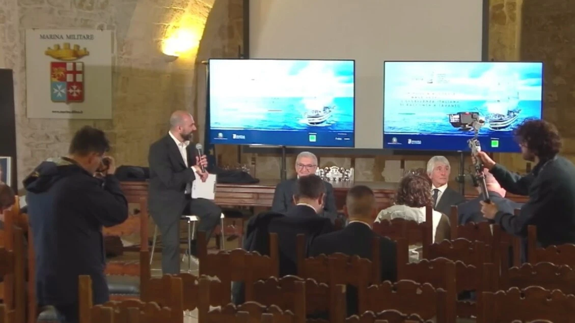 Foti e Abodi al forum ANSA, 'nave Vespucci è motivo di orgoglio'
