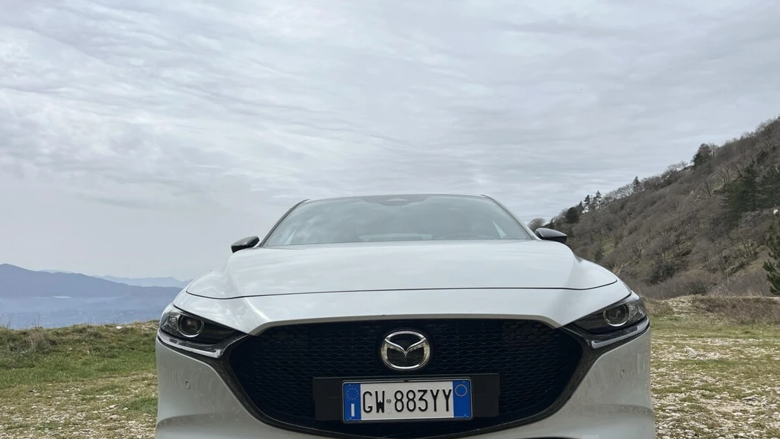 Mazda 3 2.5 e-Skyactiv G Nagisa