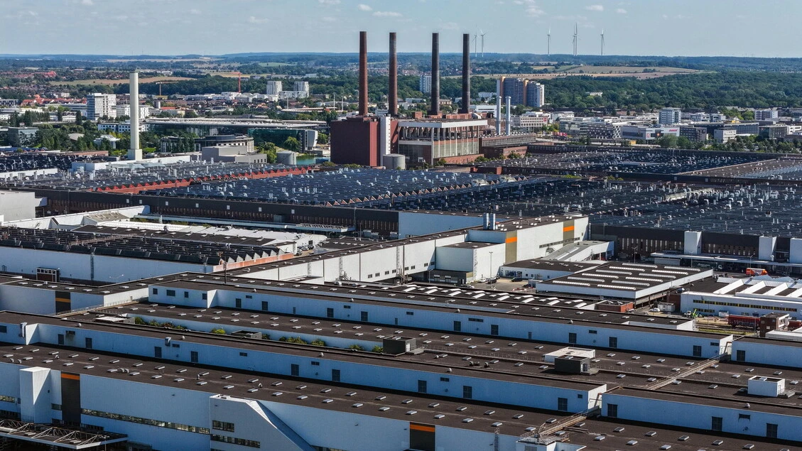 Volkswagen potrebbe fermare la produzione già mercoledì prossimo