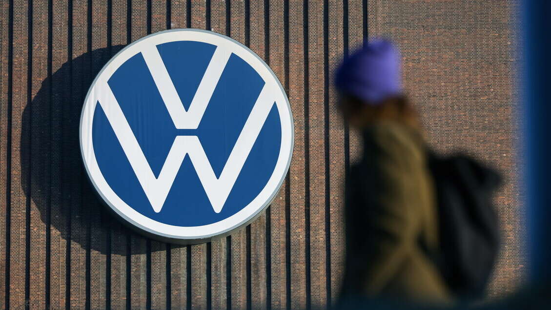 Il 2024 anno nero per Volkswagen, utili in calo del 30%