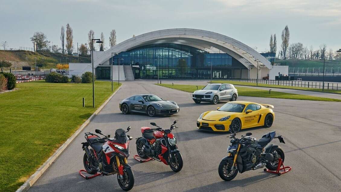 Ducati incontra le 4 ruote con Porsche & Ducati Experience