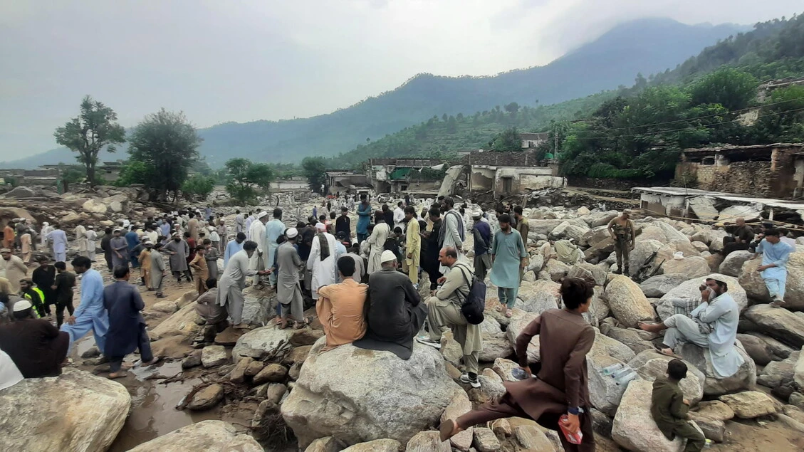 Alluvioni in Pakistan, almeno 150 dispersi oltre a 350 vittime