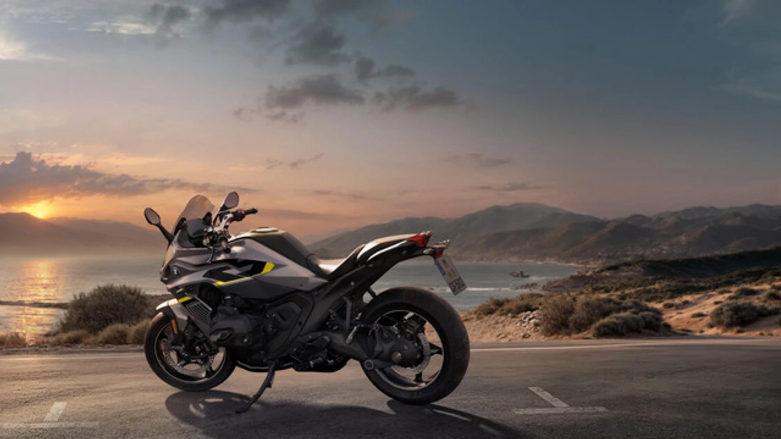 Bmw Motorrad rinnova la sport tourer R 1300 Rs