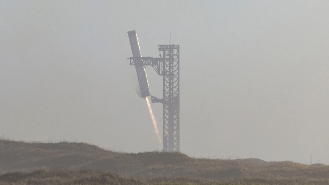 Lancio Starship fallisce, perso il controllo durante il rientro sulla Terra