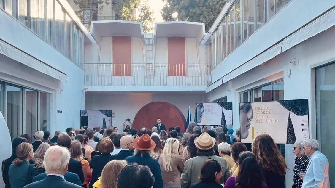 L'oro del tempo, le foto di Mario Cresci in mostra a Los Angeles