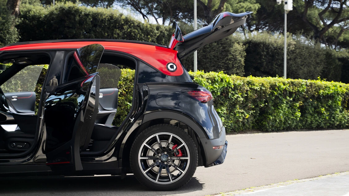 Brabus, nuovi accessori su Smart #1 per prestazioni al top