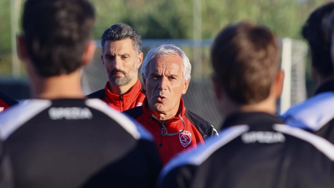 Calcio: Donadoni ha firmato con lo Spezia fino al 2026