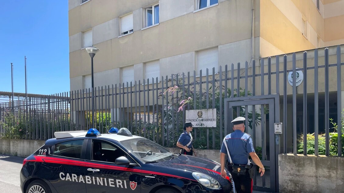 Arrestato dottore sospeso da professione e sorpreso ad operare