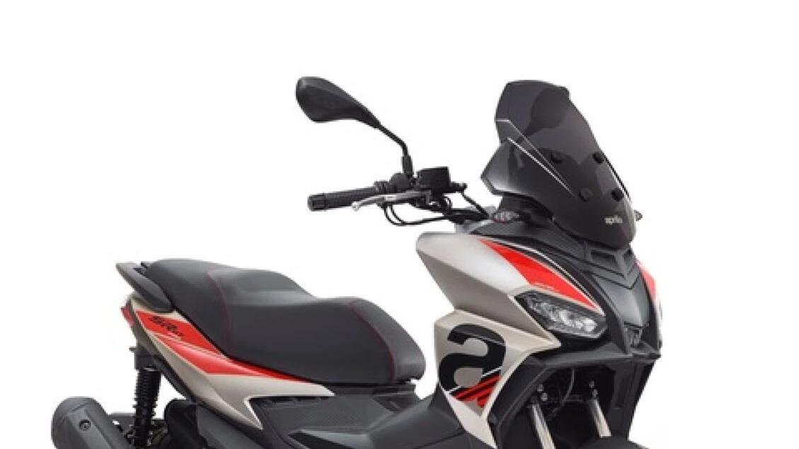 Aprilia lancia una nuova promozione su SR GT