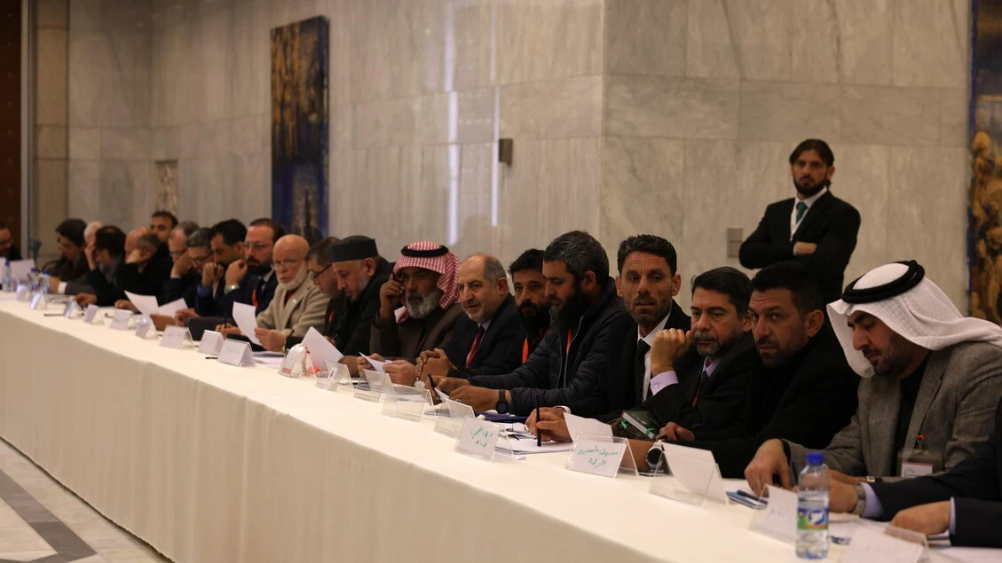 'Dialogo nazionale' in Siria mette al bando gruppi armati