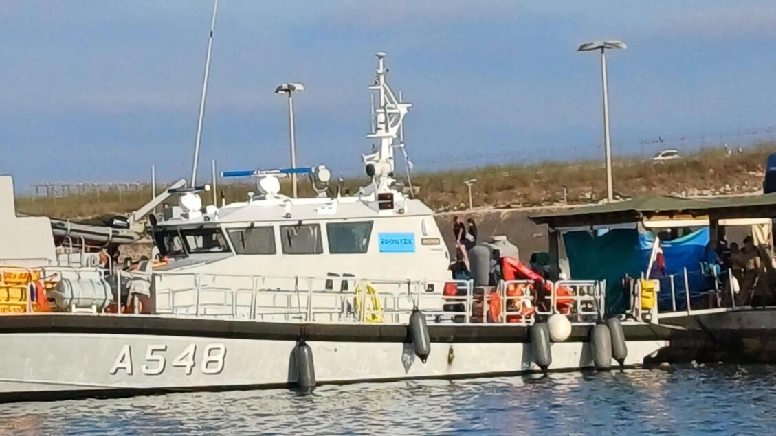 Migranti soccorsi, 18 morti e 5 in gravi condizioni a Lampedusa